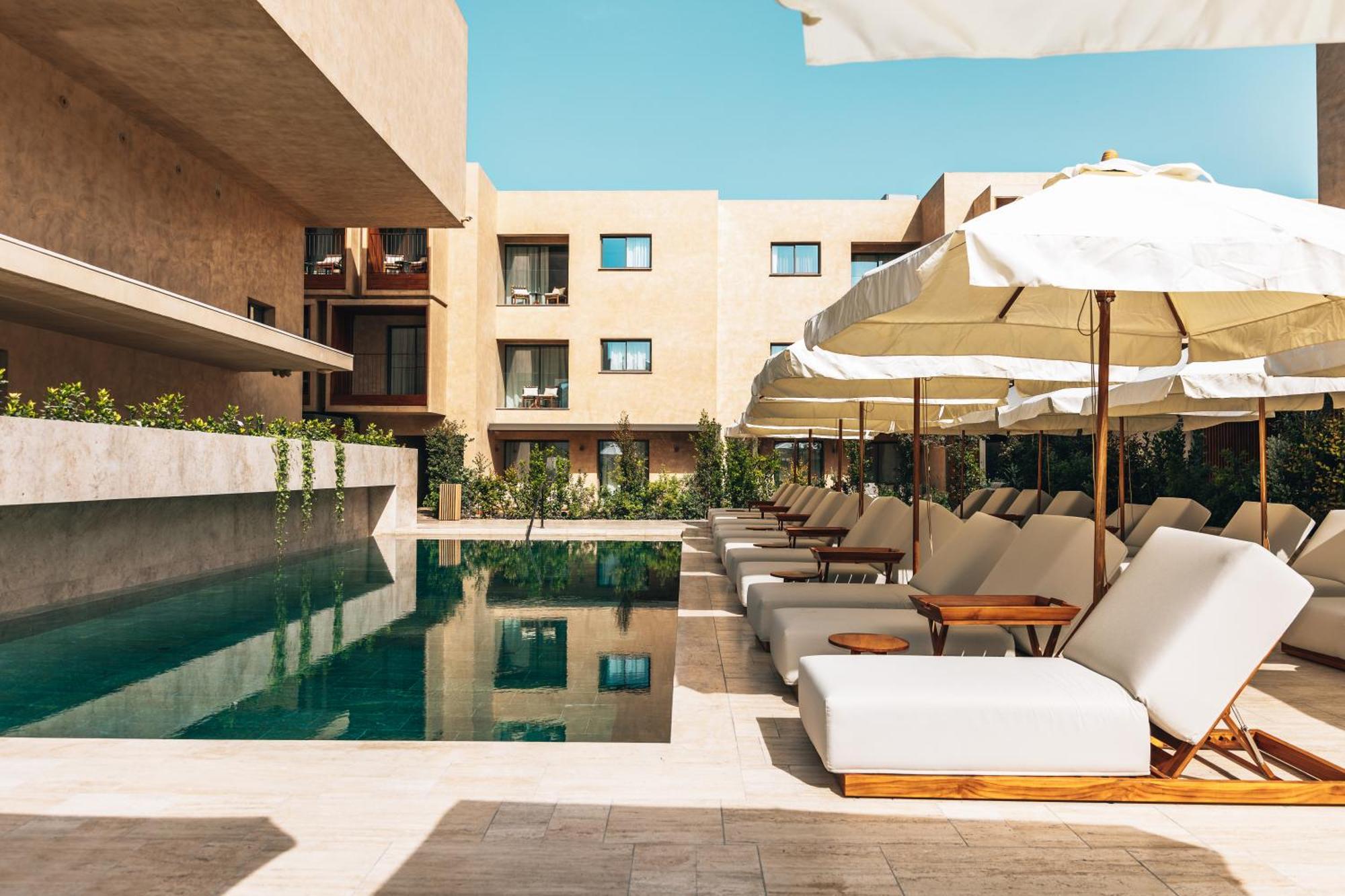 M Boutique Hotel - Designed For Adults Paphos Exteriör bild